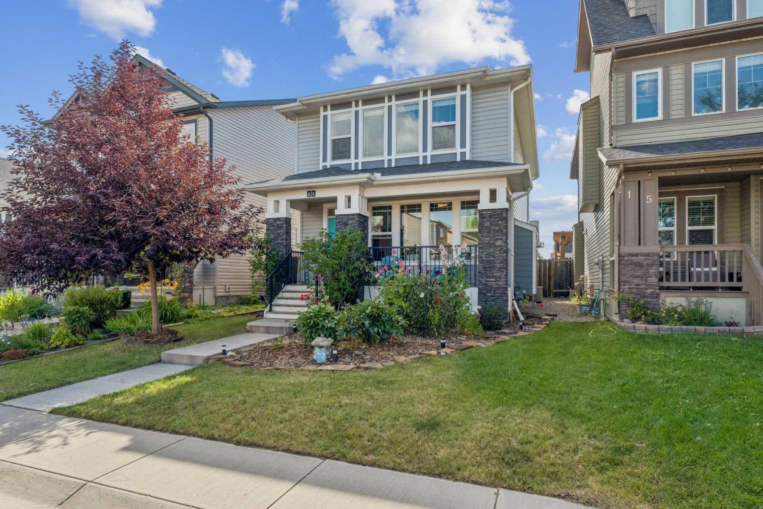 11 Legacy Crescent SE