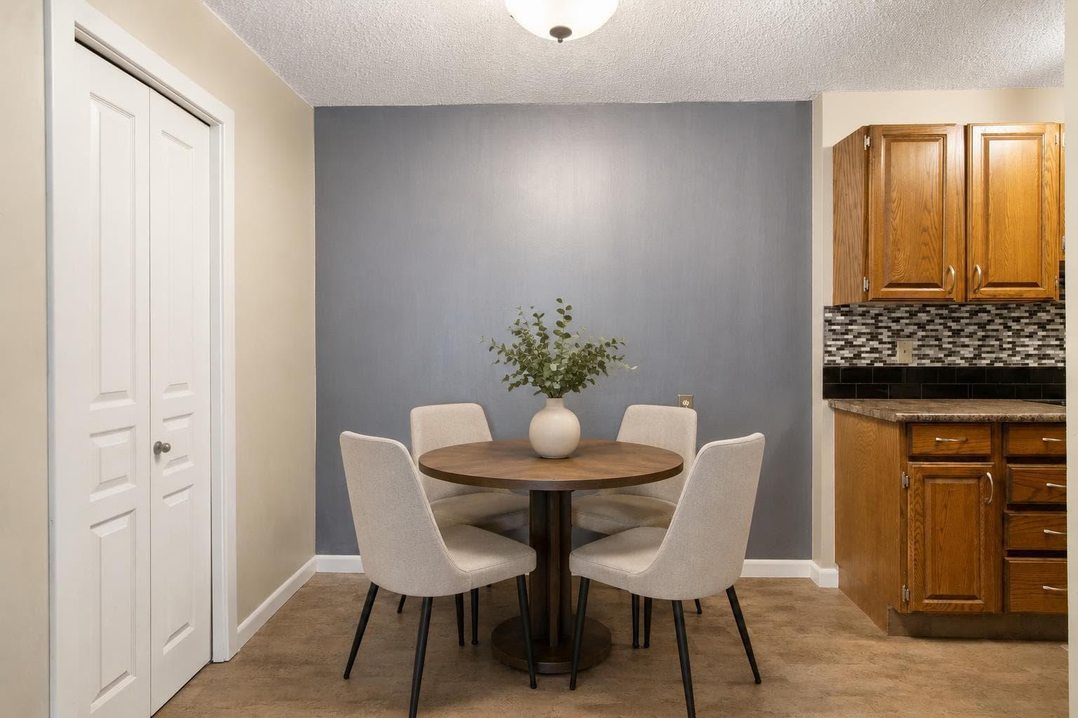 522, 6400 Coach Hill Road SW