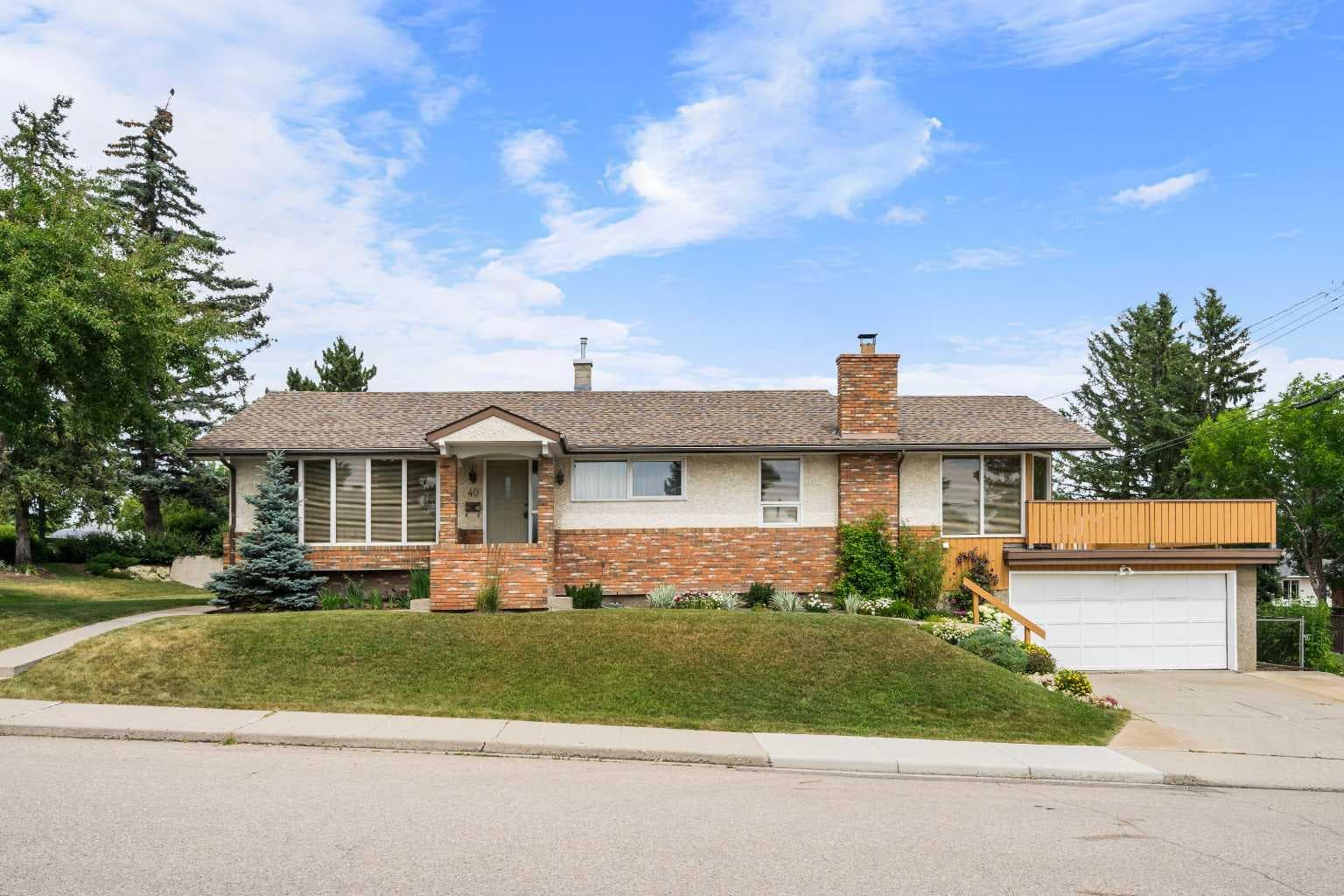 40 Thornlee Crescent NW