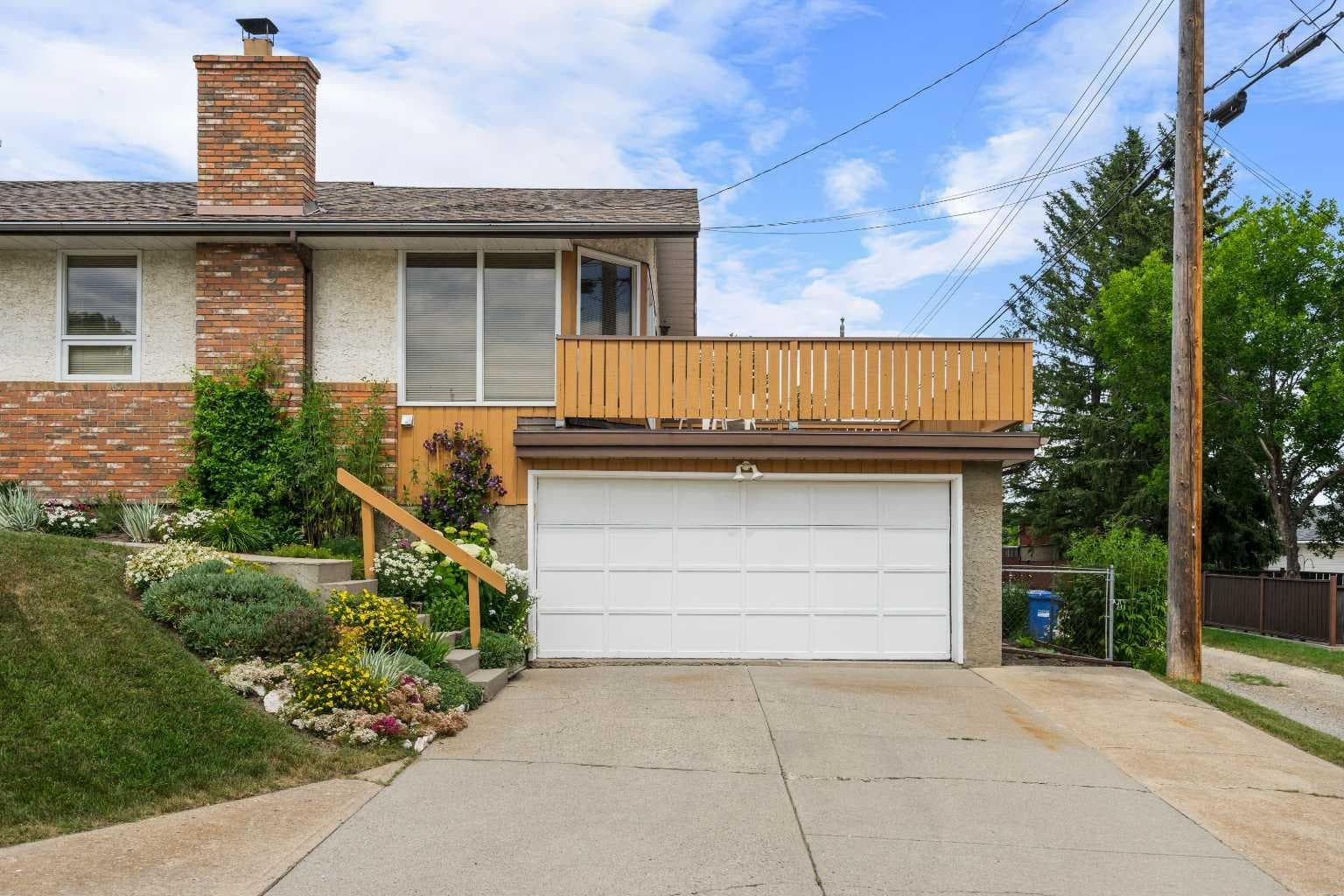 40 Thornlee Crescent NW