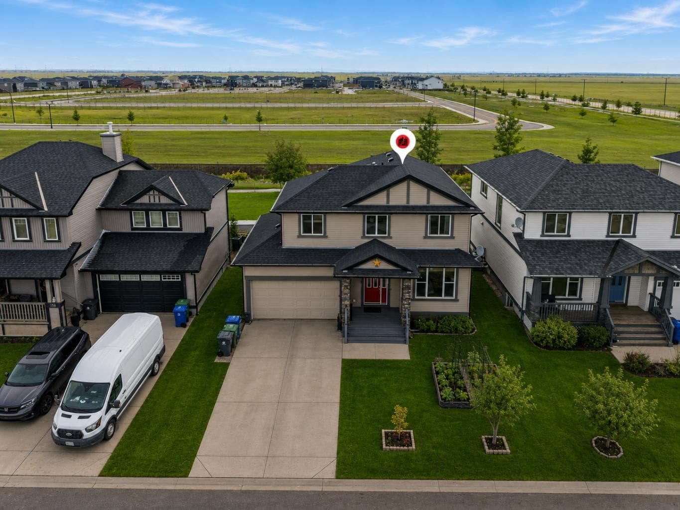 156 Bishop Crescent NW