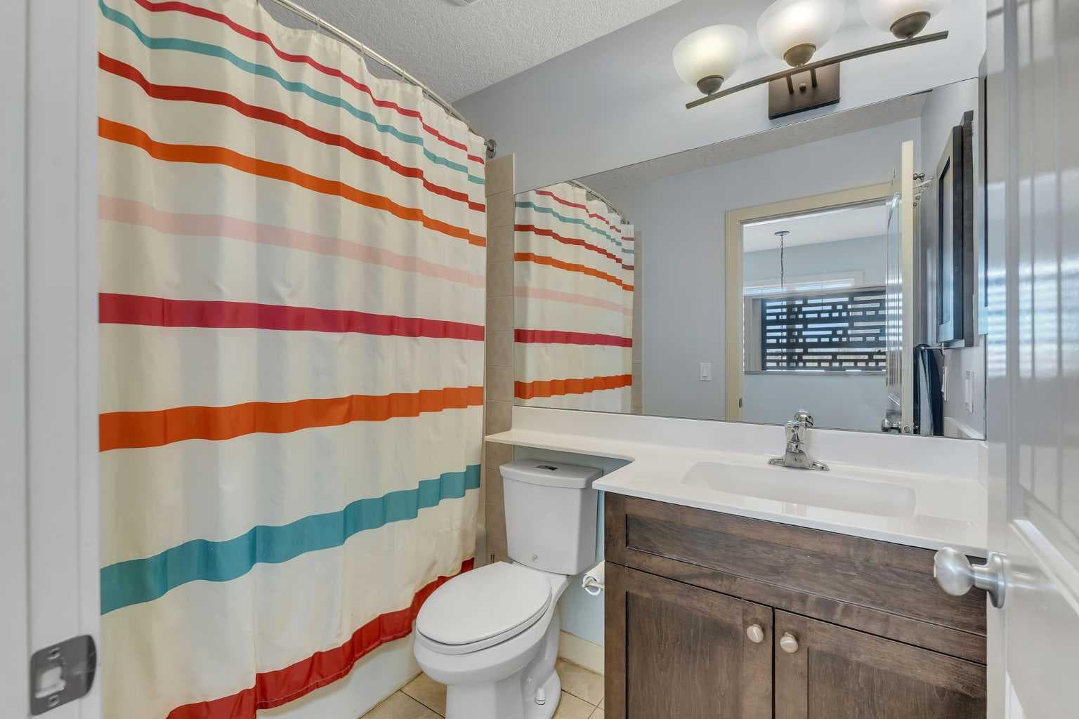 156 Bishop Crescent NW