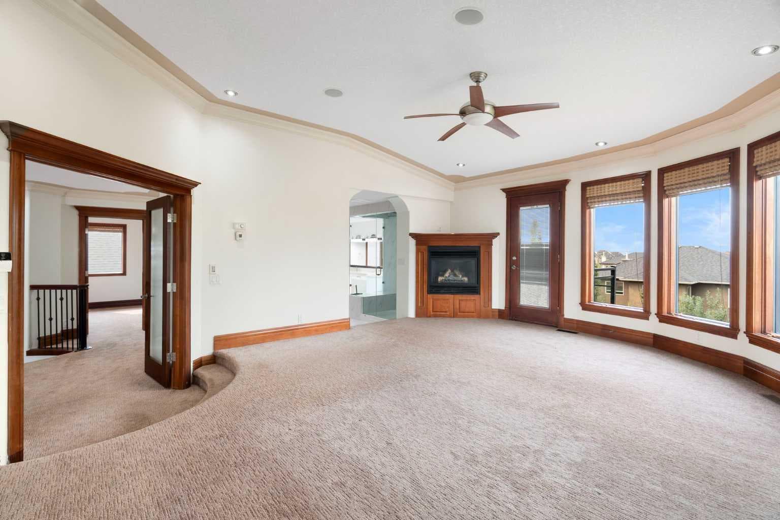 8 Coulee Park SW