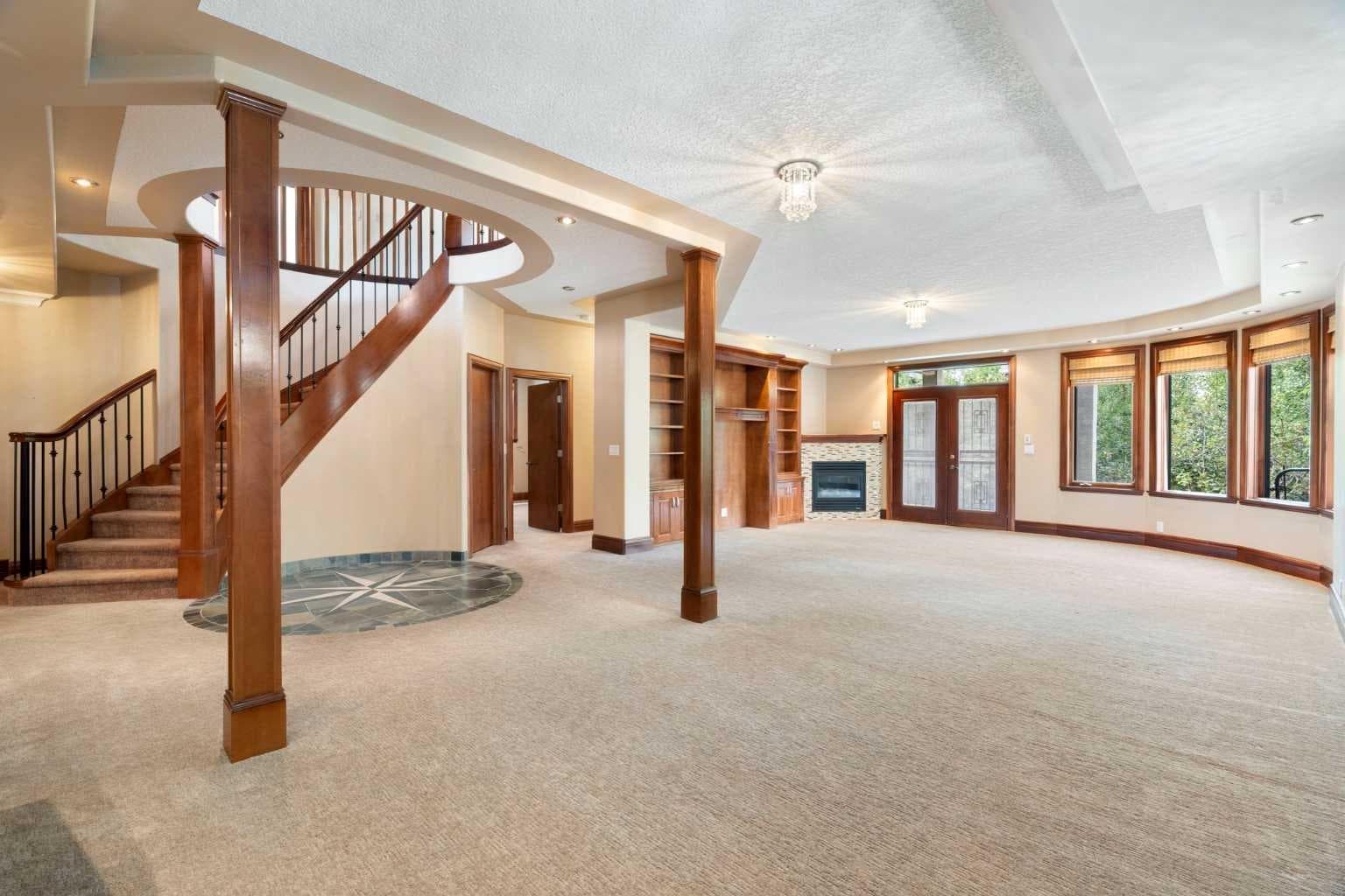8 Coulee Park SW