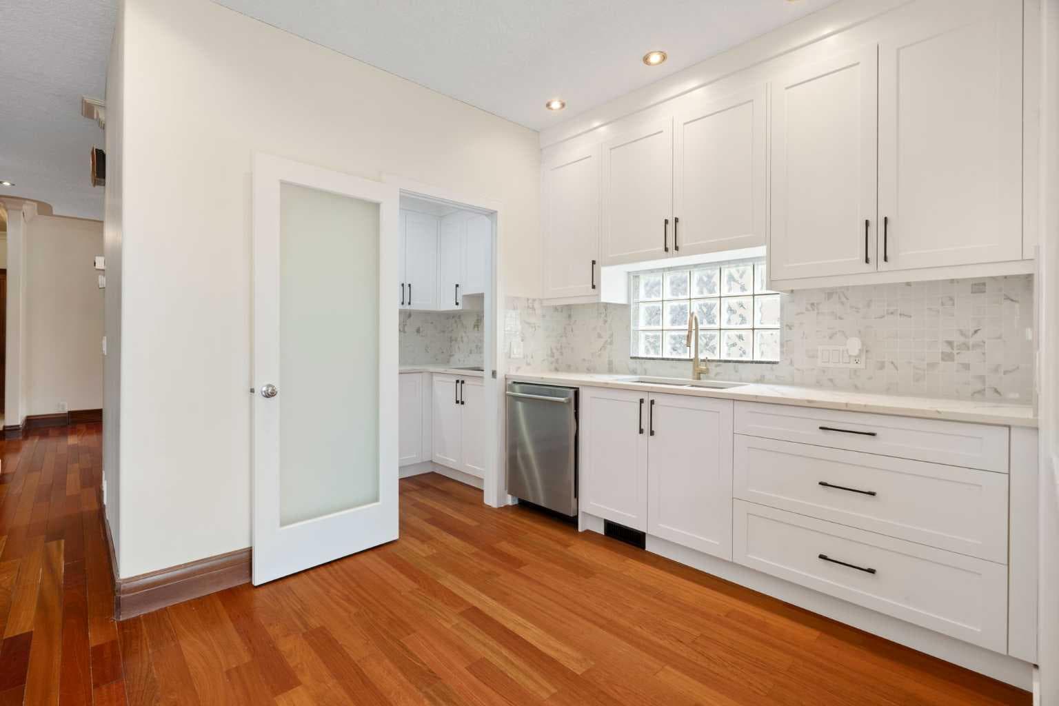 8 Coulee Park SW