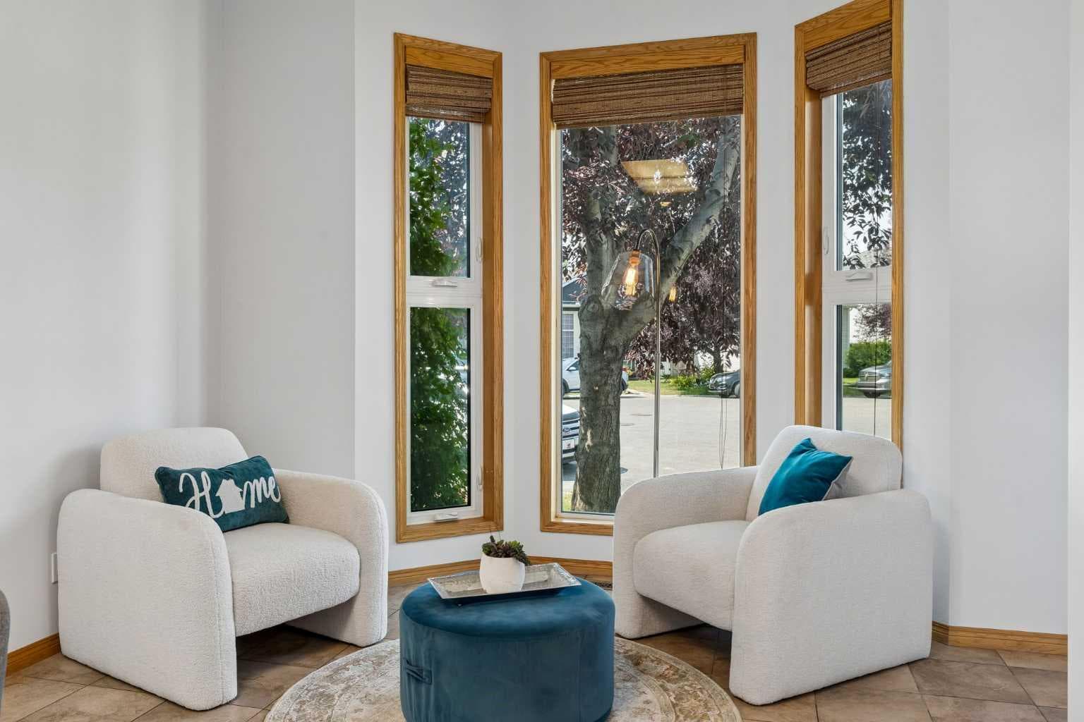 246 Mt Lorette Place SE