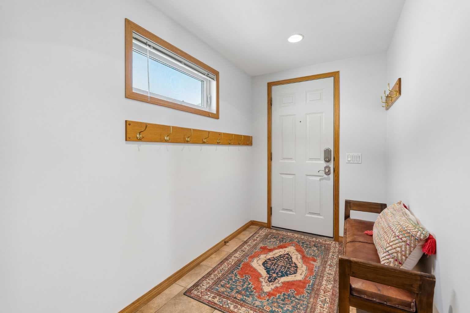 246 Mt Lorette Place SE