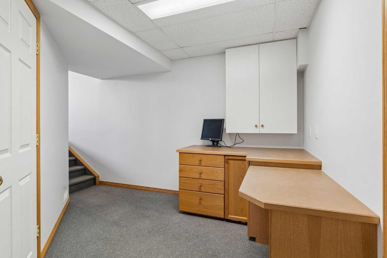 246 Mt Lorette Place SE
