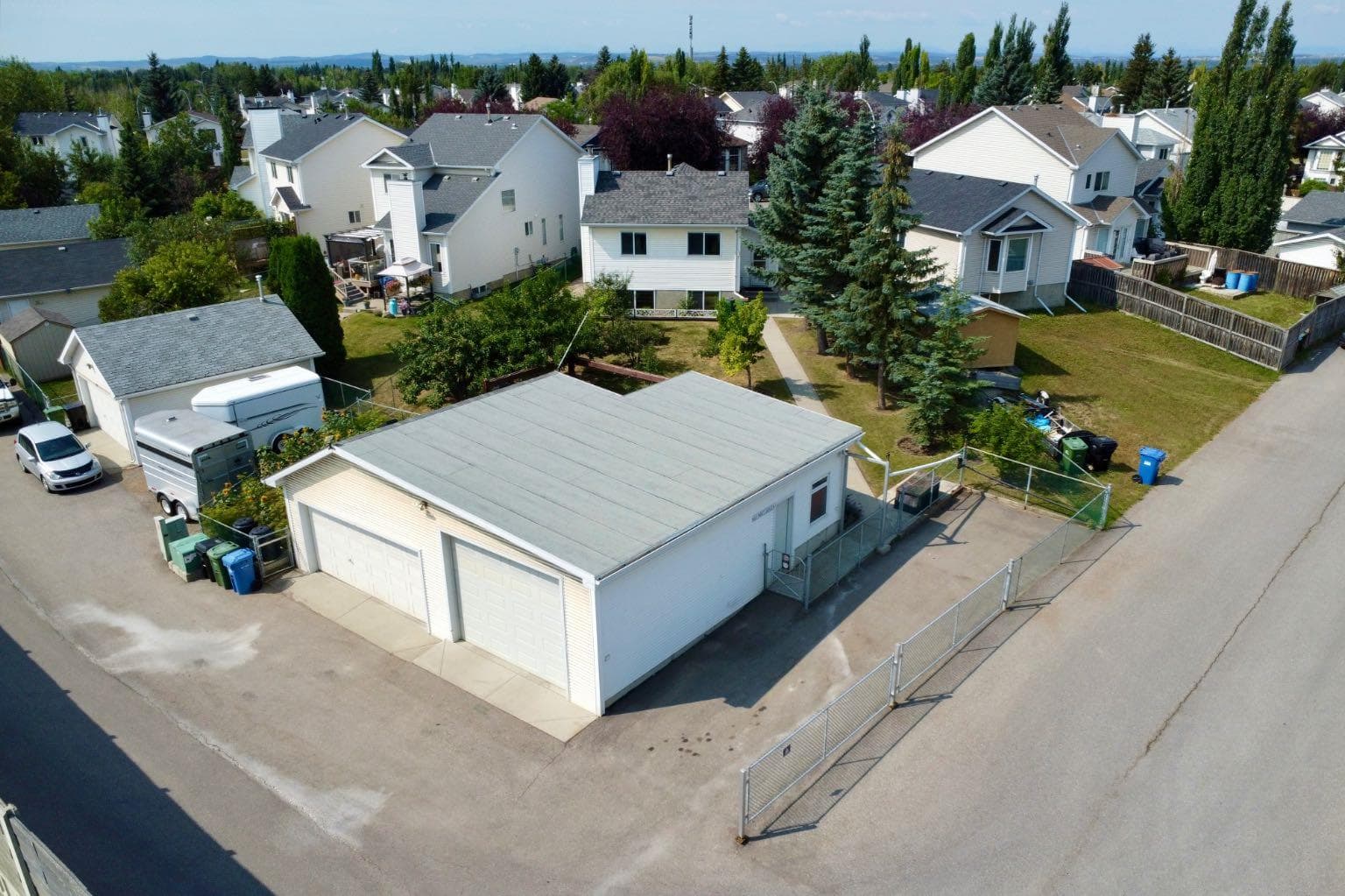 246 Mt Lorette Place SE