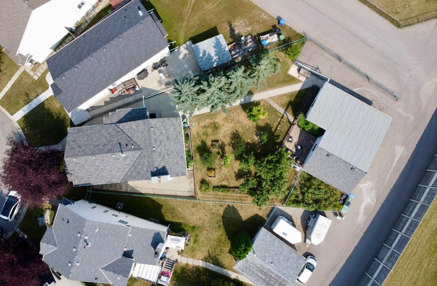 246 Mt Lorette Place SE