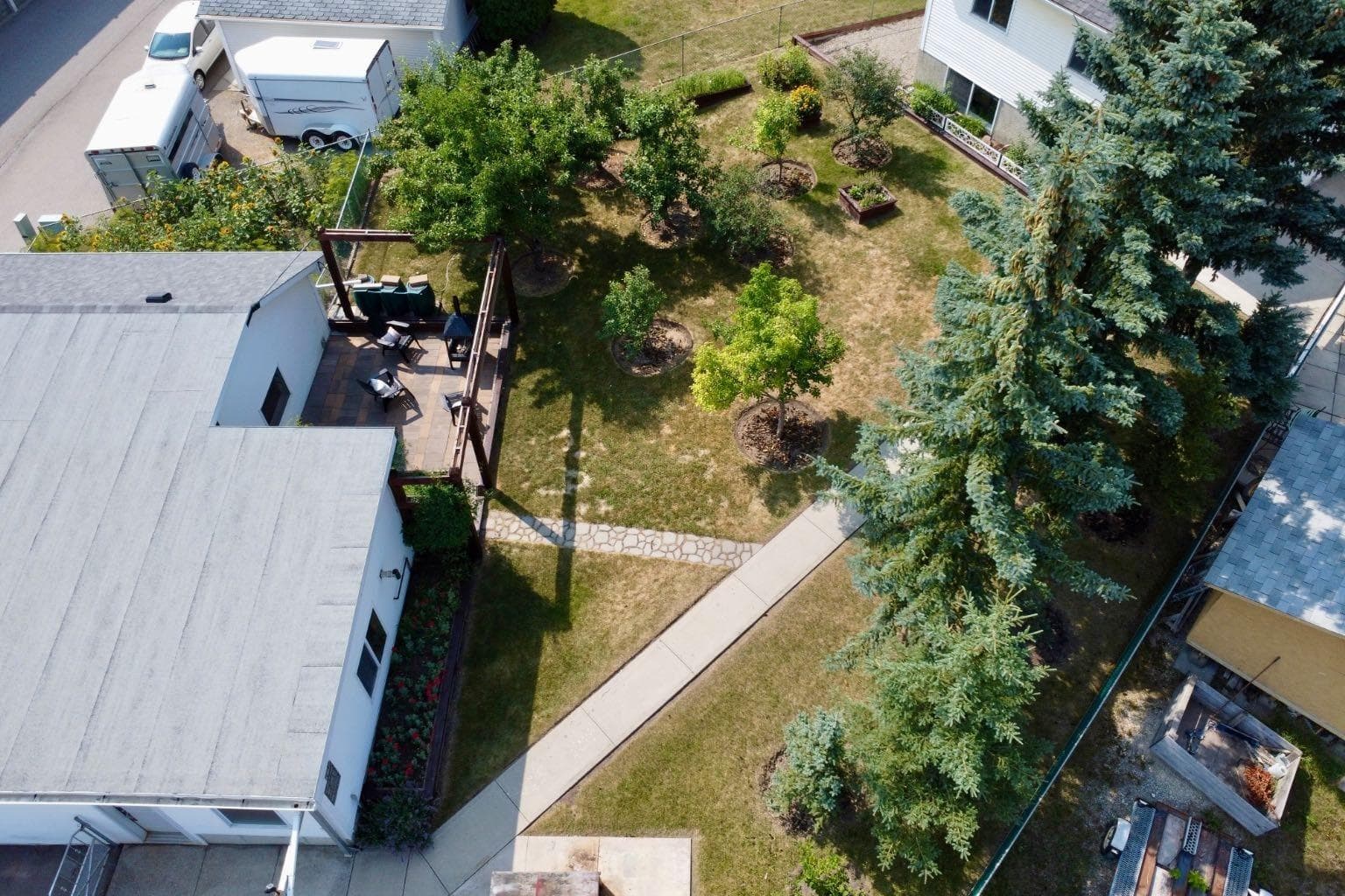 246 Mt Lorette Place SE