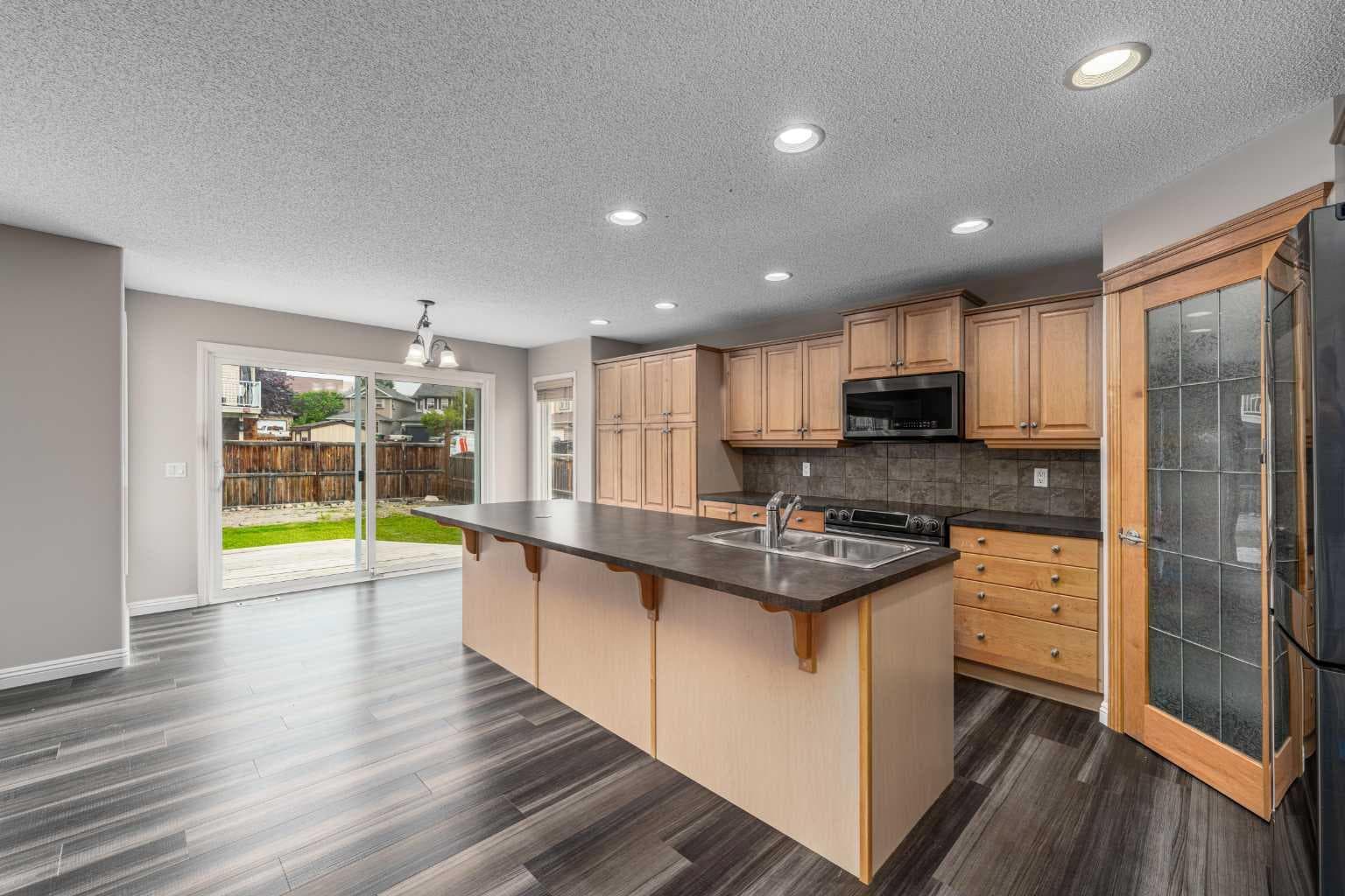 243 Covehaven Terrace NE