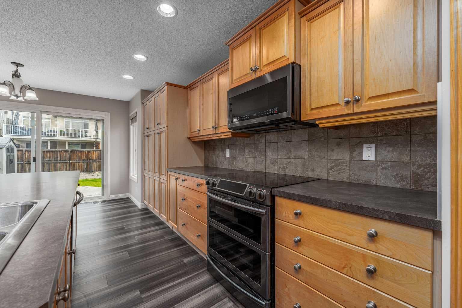 243 Covehaven Terrace NE
