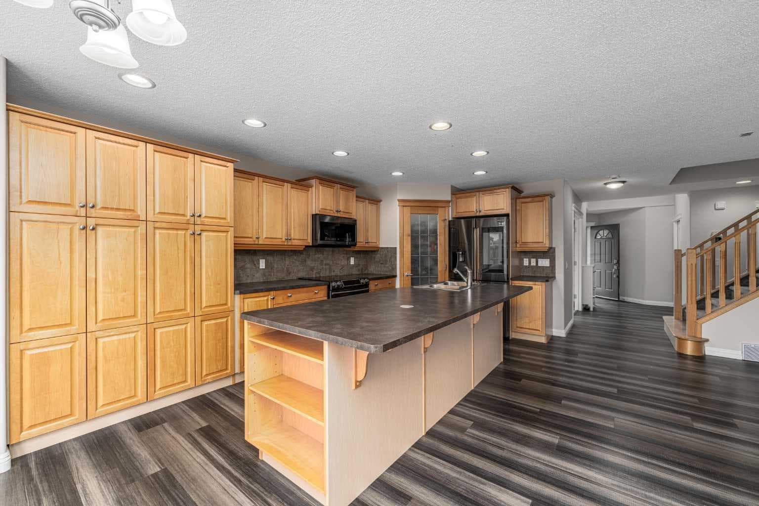 243 Covehaven Terrace NE
