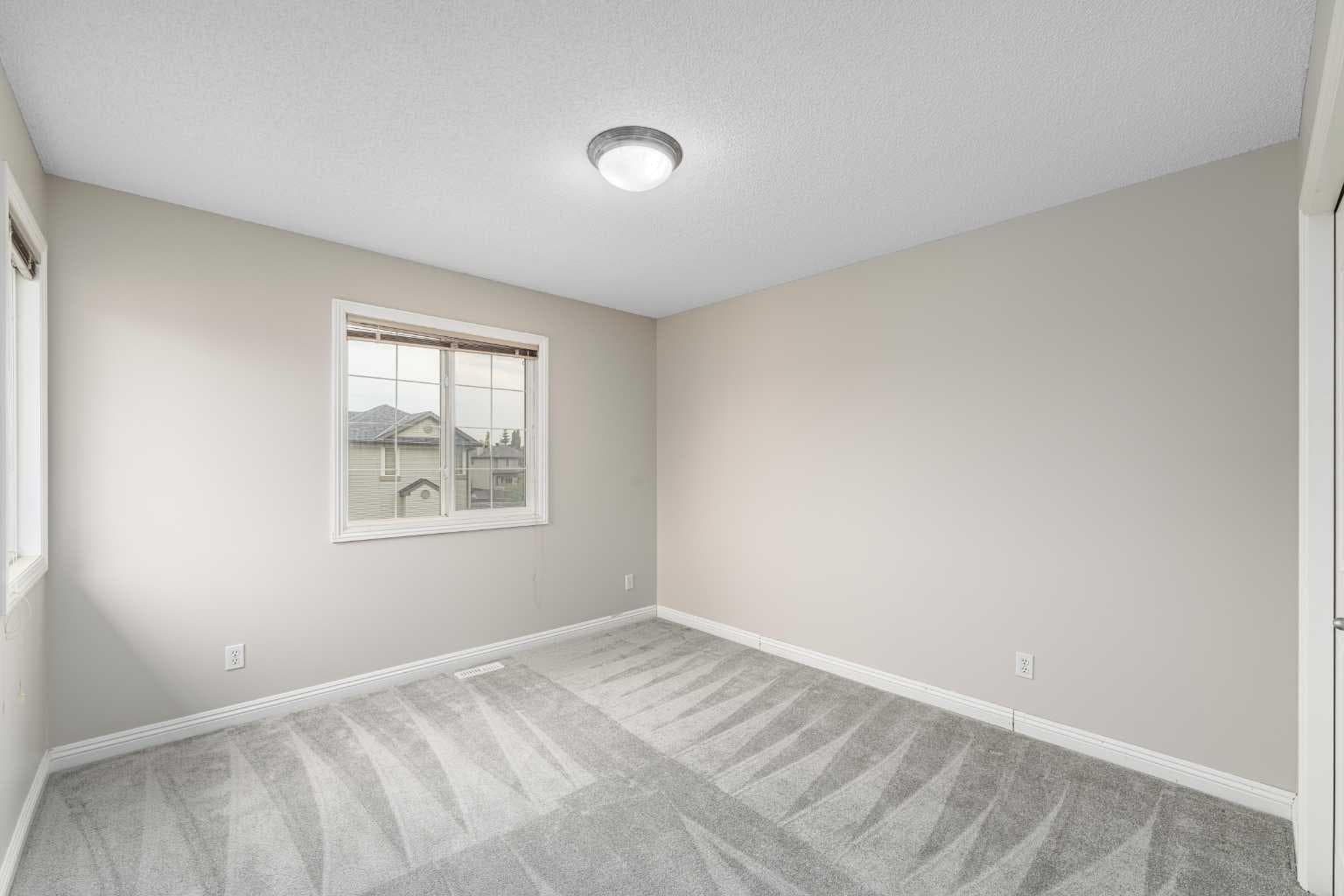 243 Covehaven Terrace NE