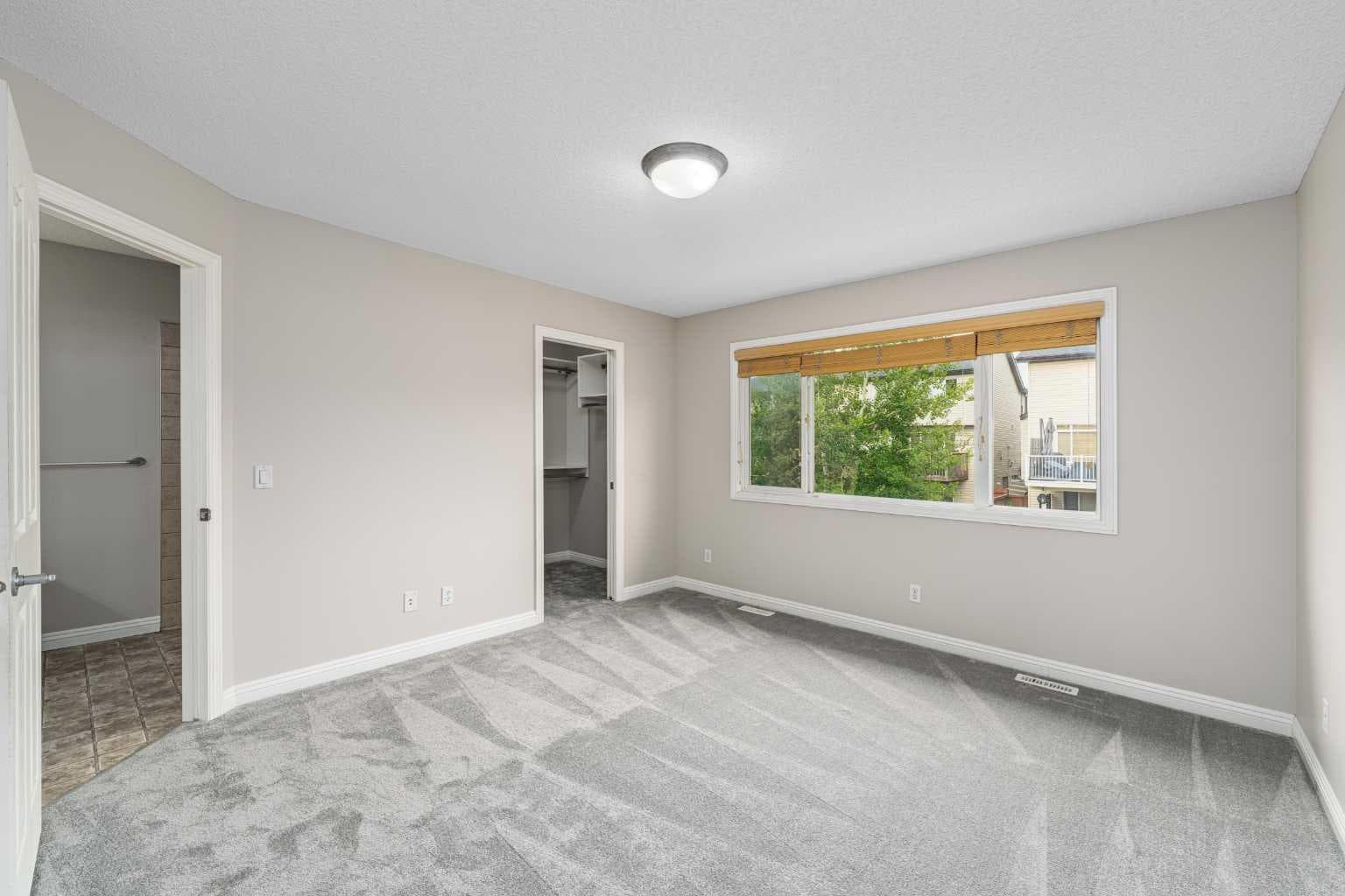 243 Covehaven Terrace NE