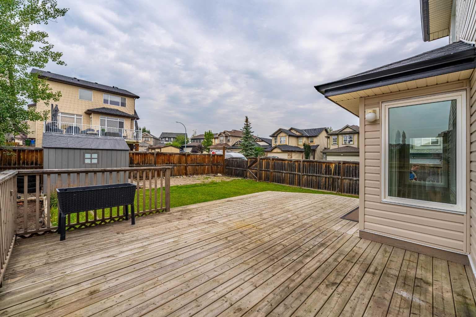 243 Covehaven Terrace NE