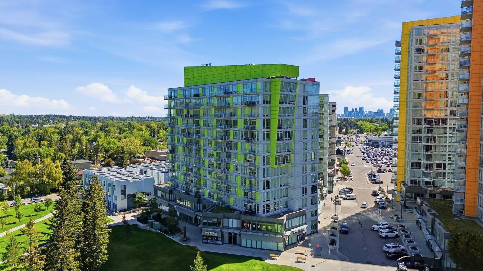 713, 30 Brentwood Common NW