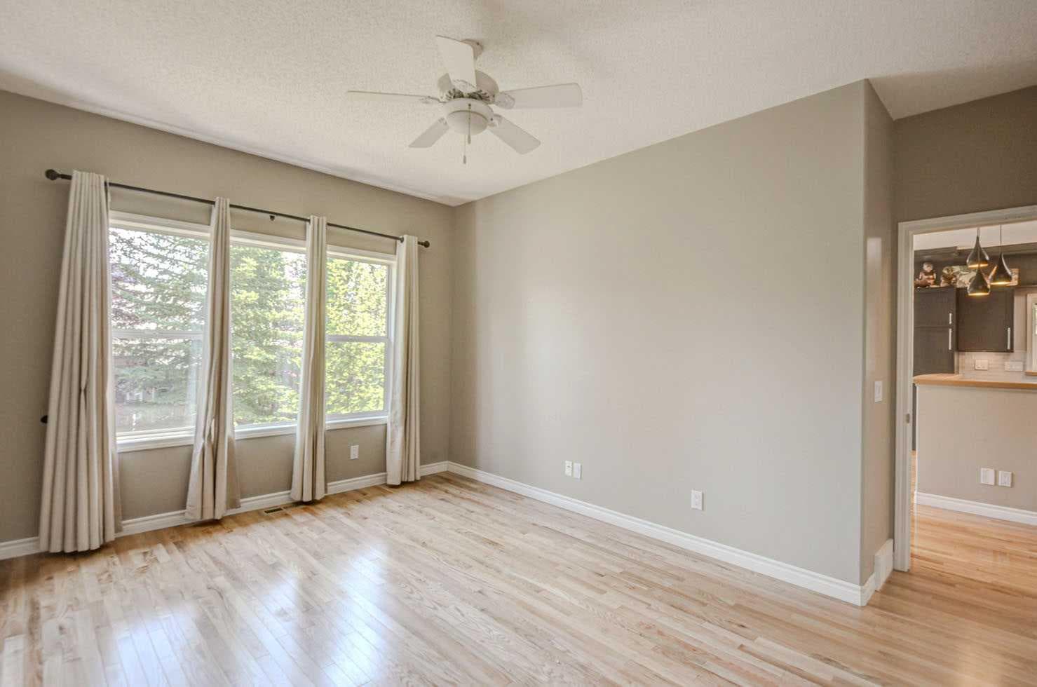 12 Straddock Villas SW