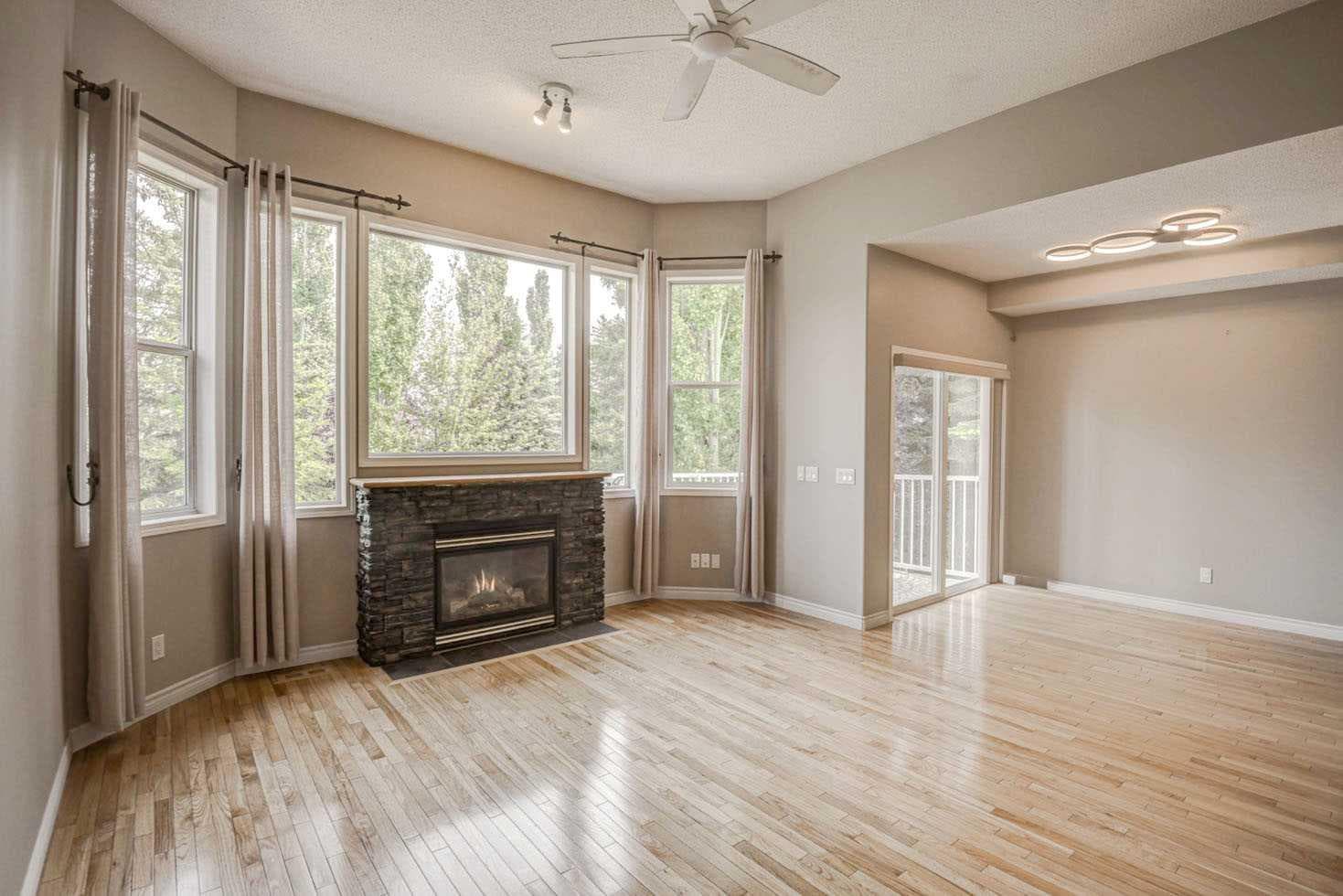 12 Straddock Villas SW