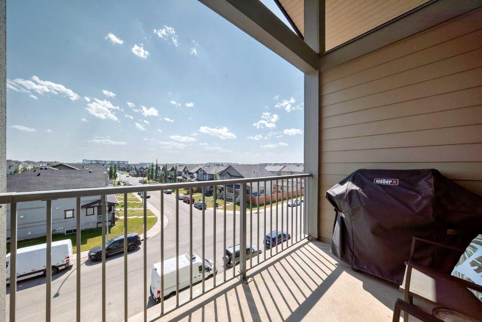 1406, 181 Skyview Ranch Manor NE