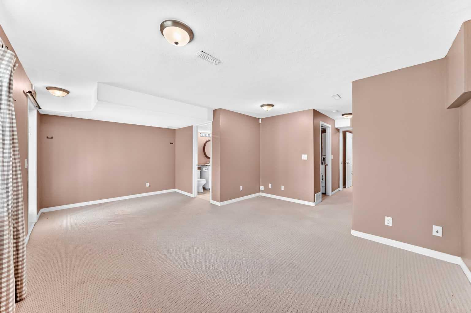 108 Douglas Glen Park SE