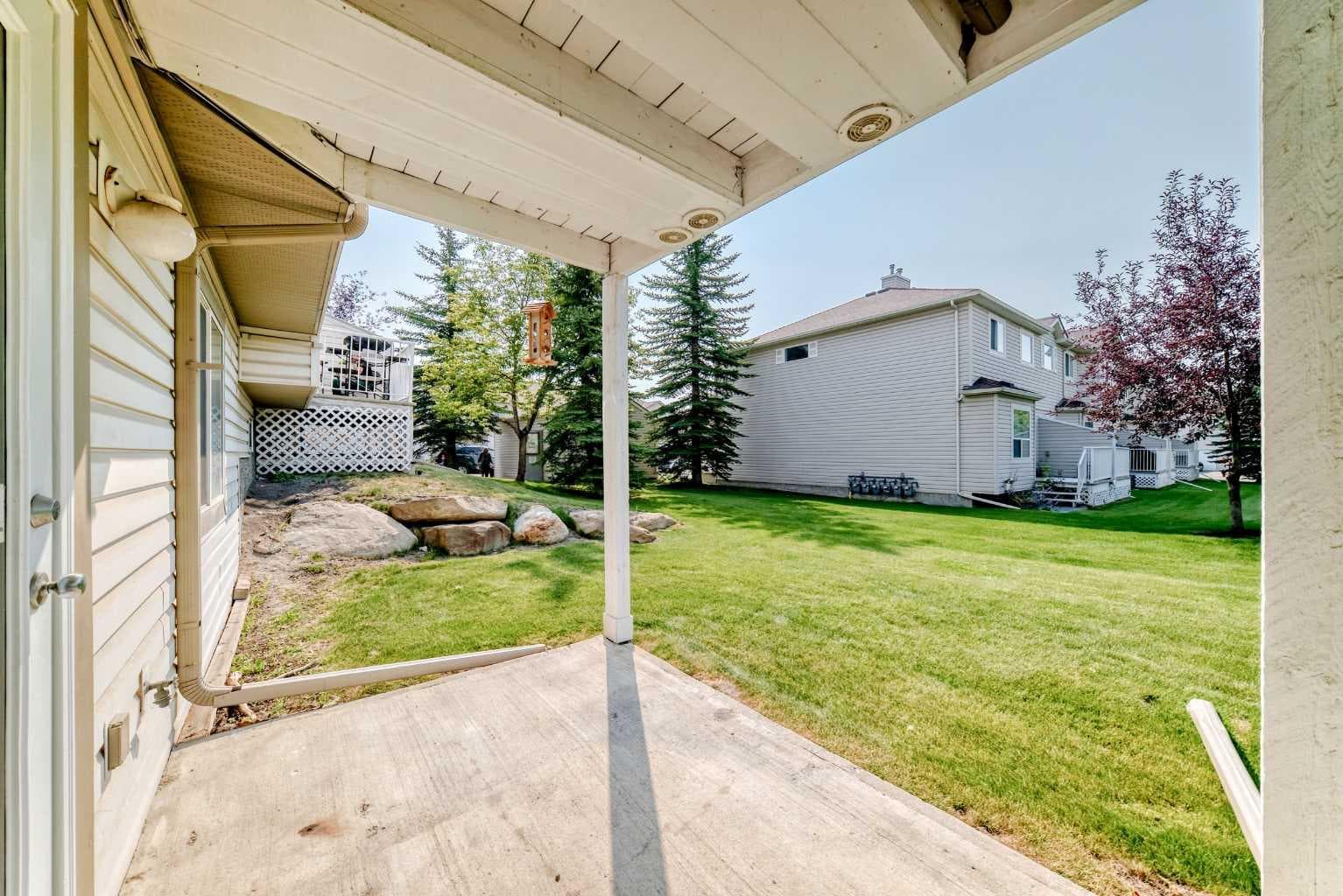 108 Douglas Glen Park SE