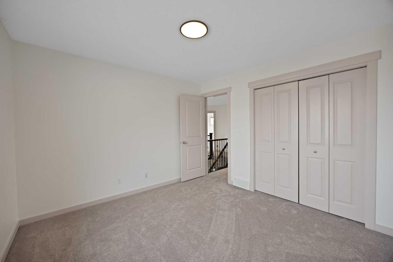 130 Panamount Road NW