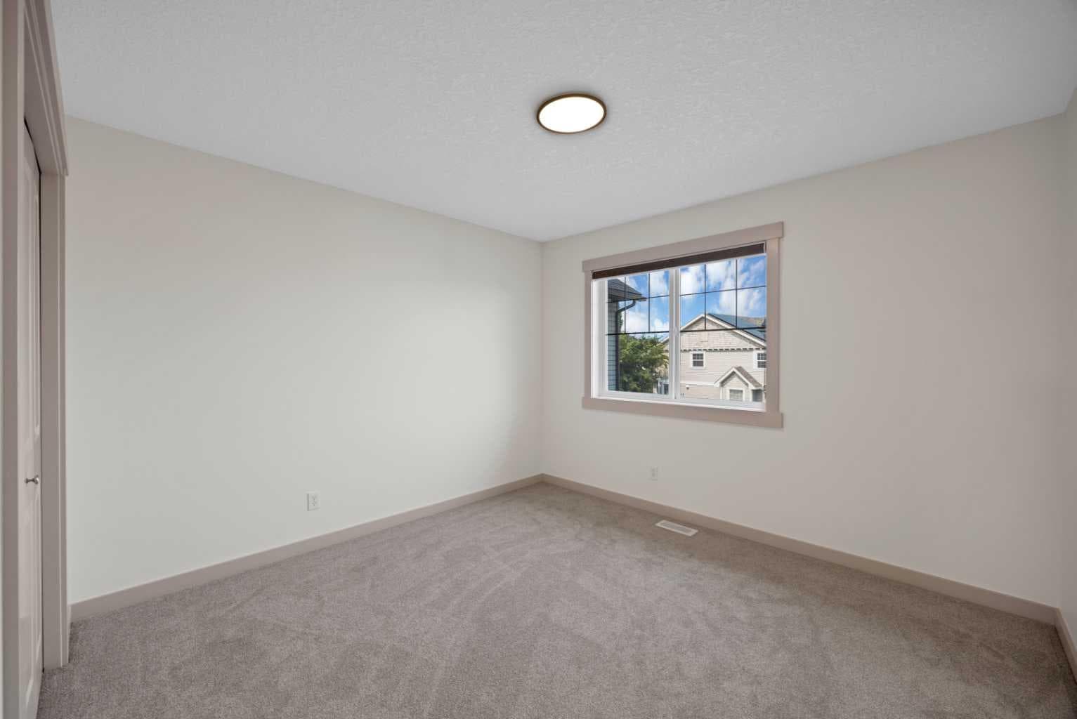 130 Panamount Road NW
