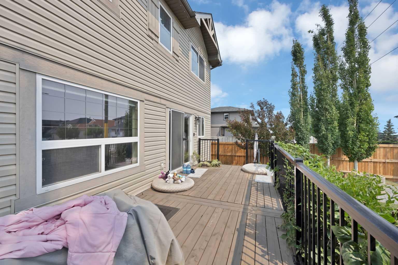 130 Panamount Road NW