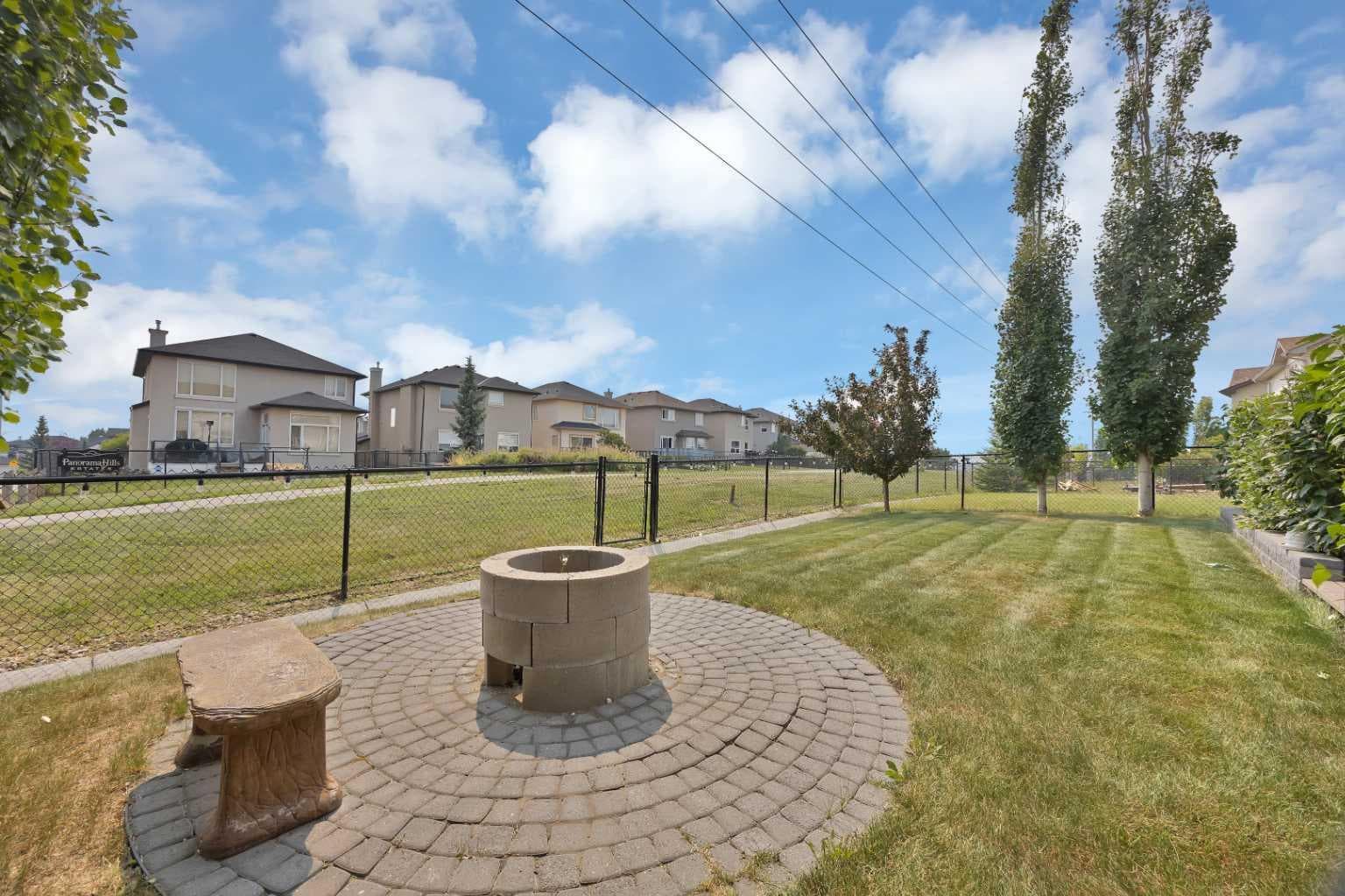 130 Panamount Road NW