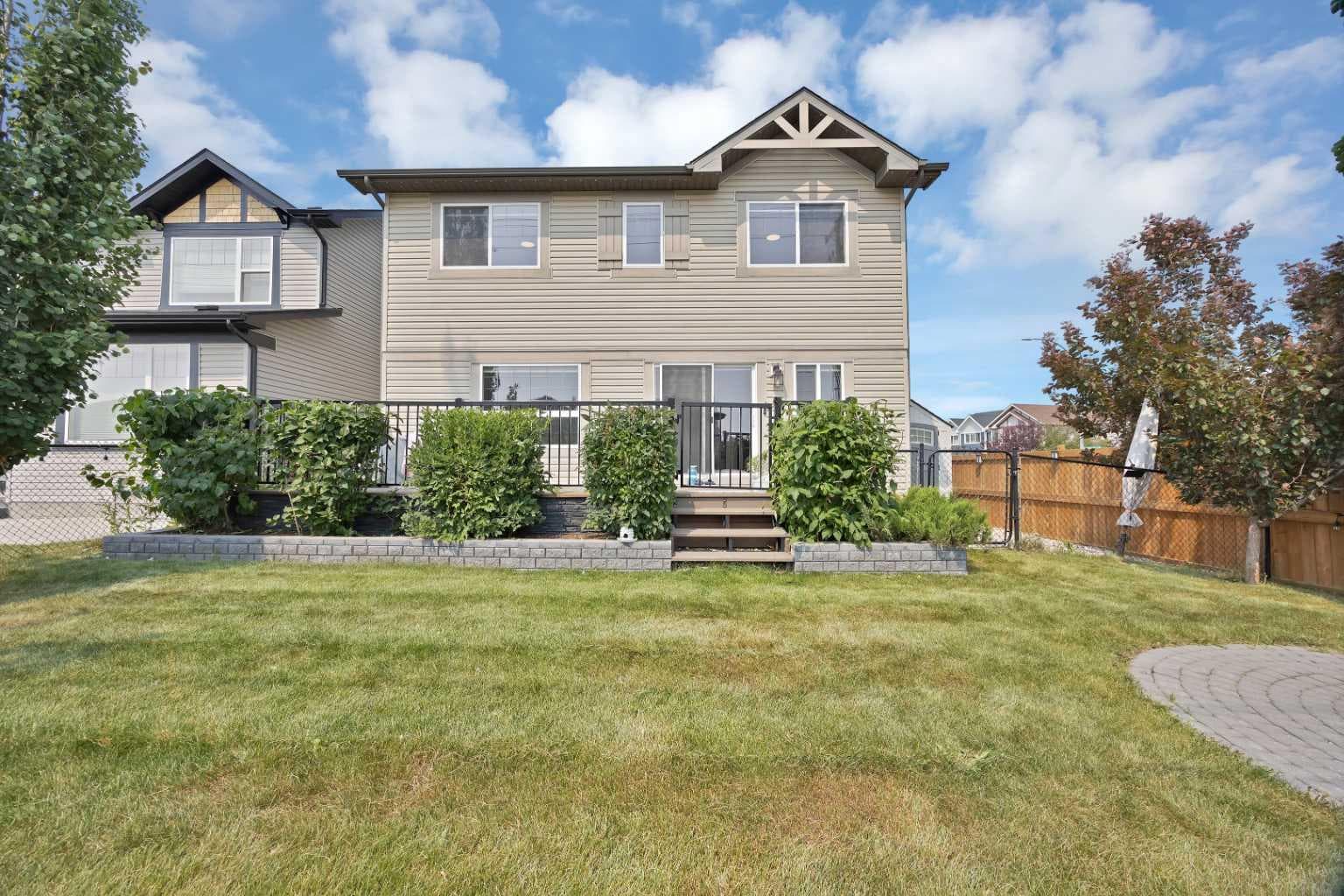130 Panamount Road NW