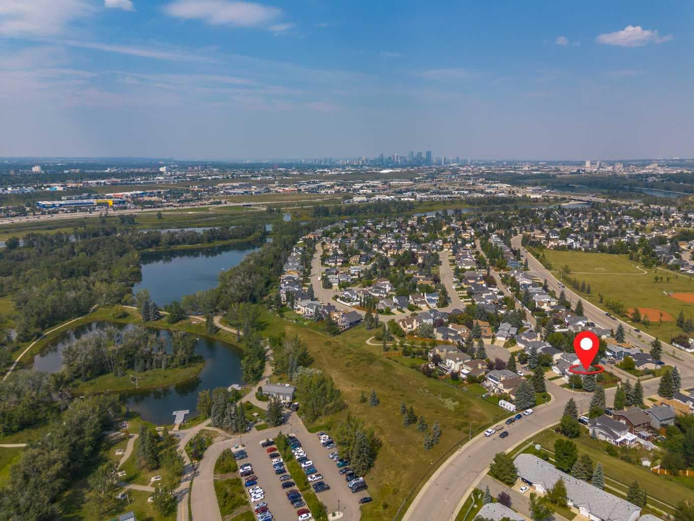105 Riverview Court SE