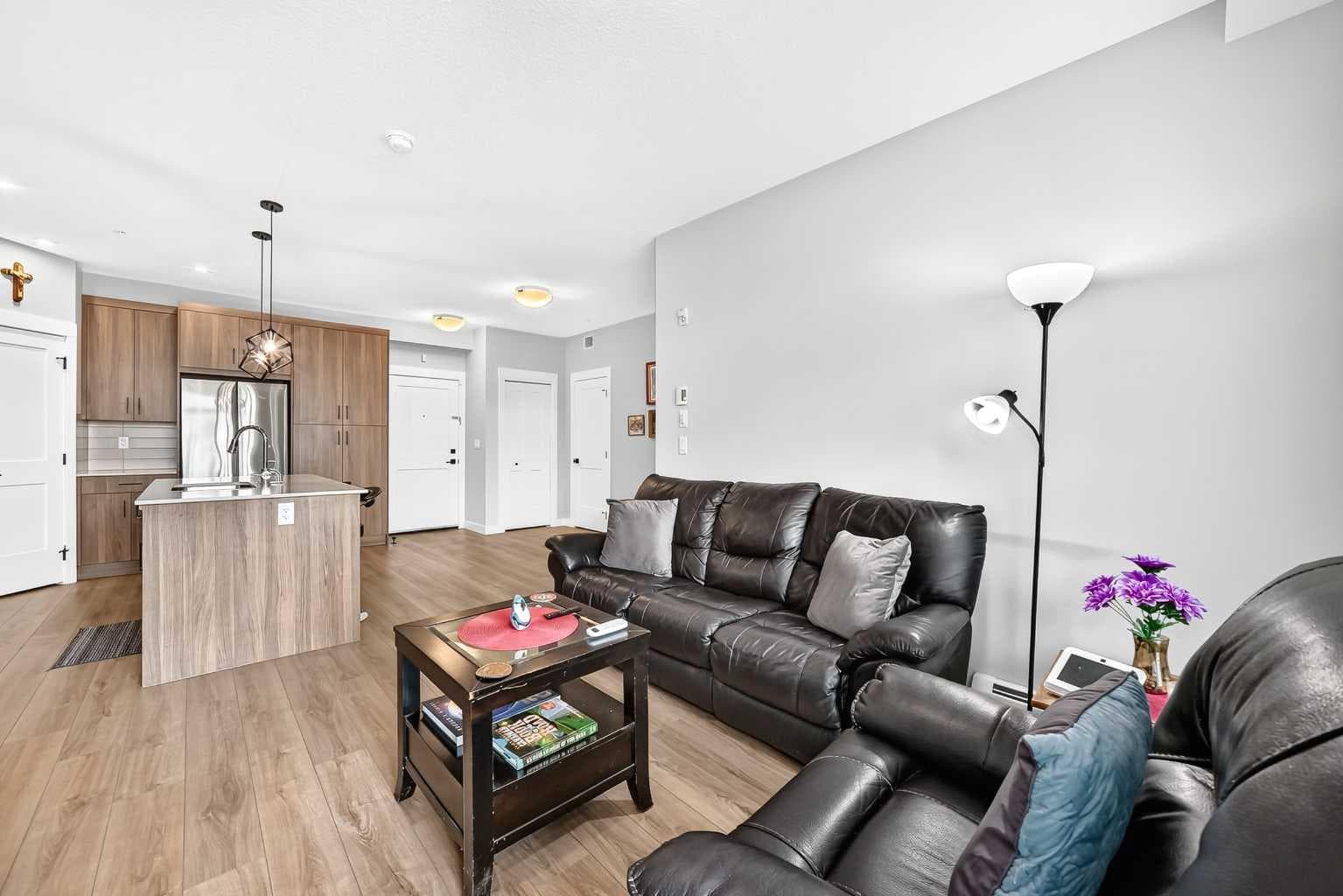 6106, 200 Seton Circle SE