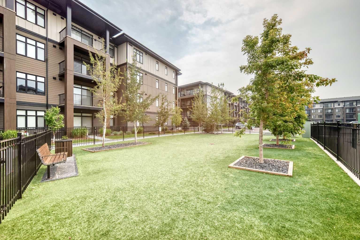 6106, 200 Seton Circle SE