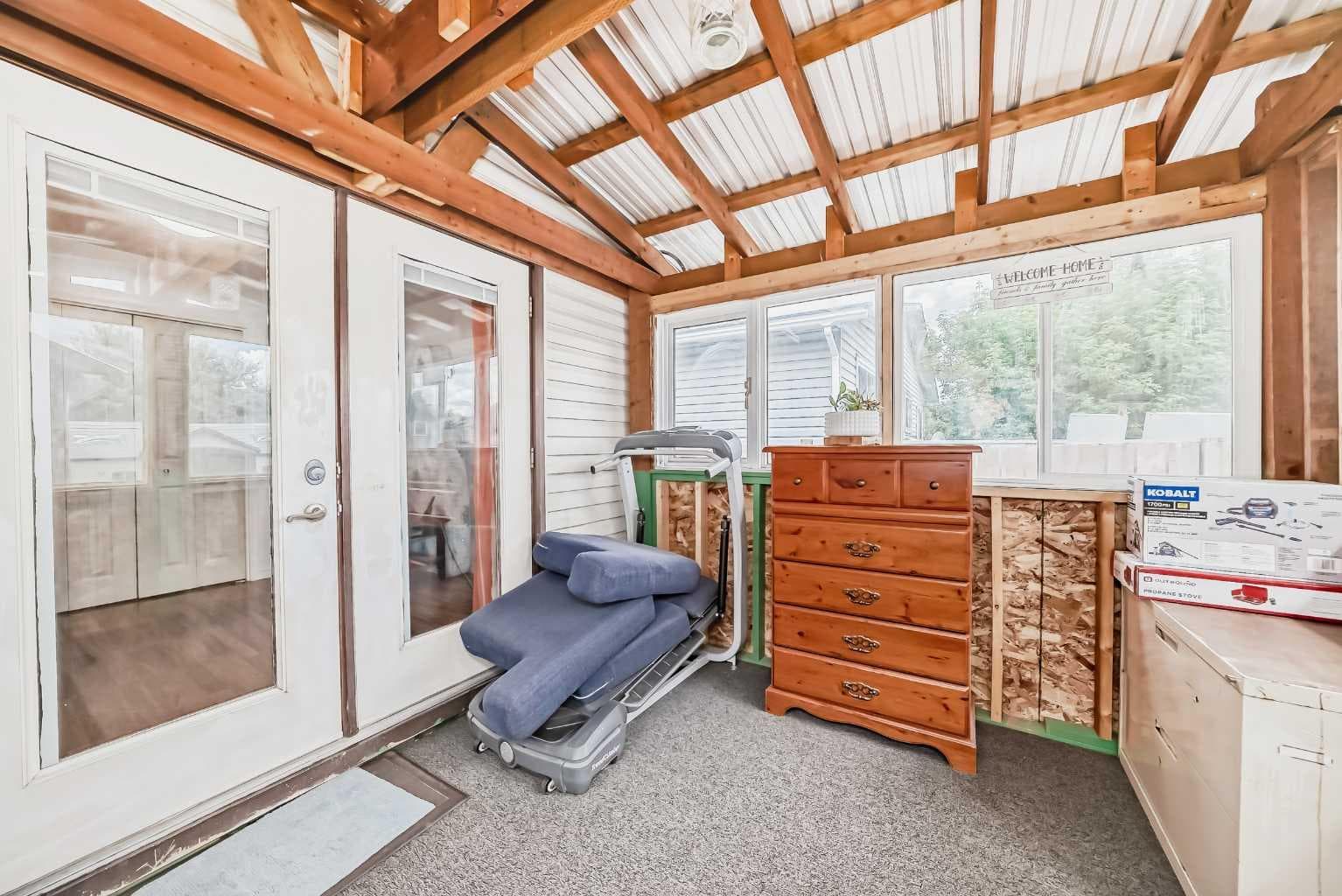 83 Whitworth Way NE