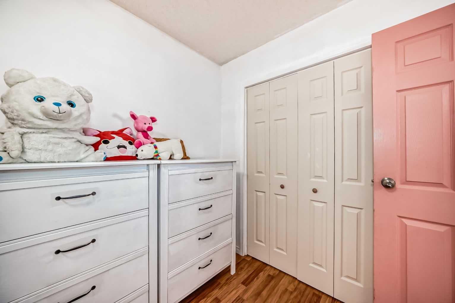 83 Whitworth Way NE
