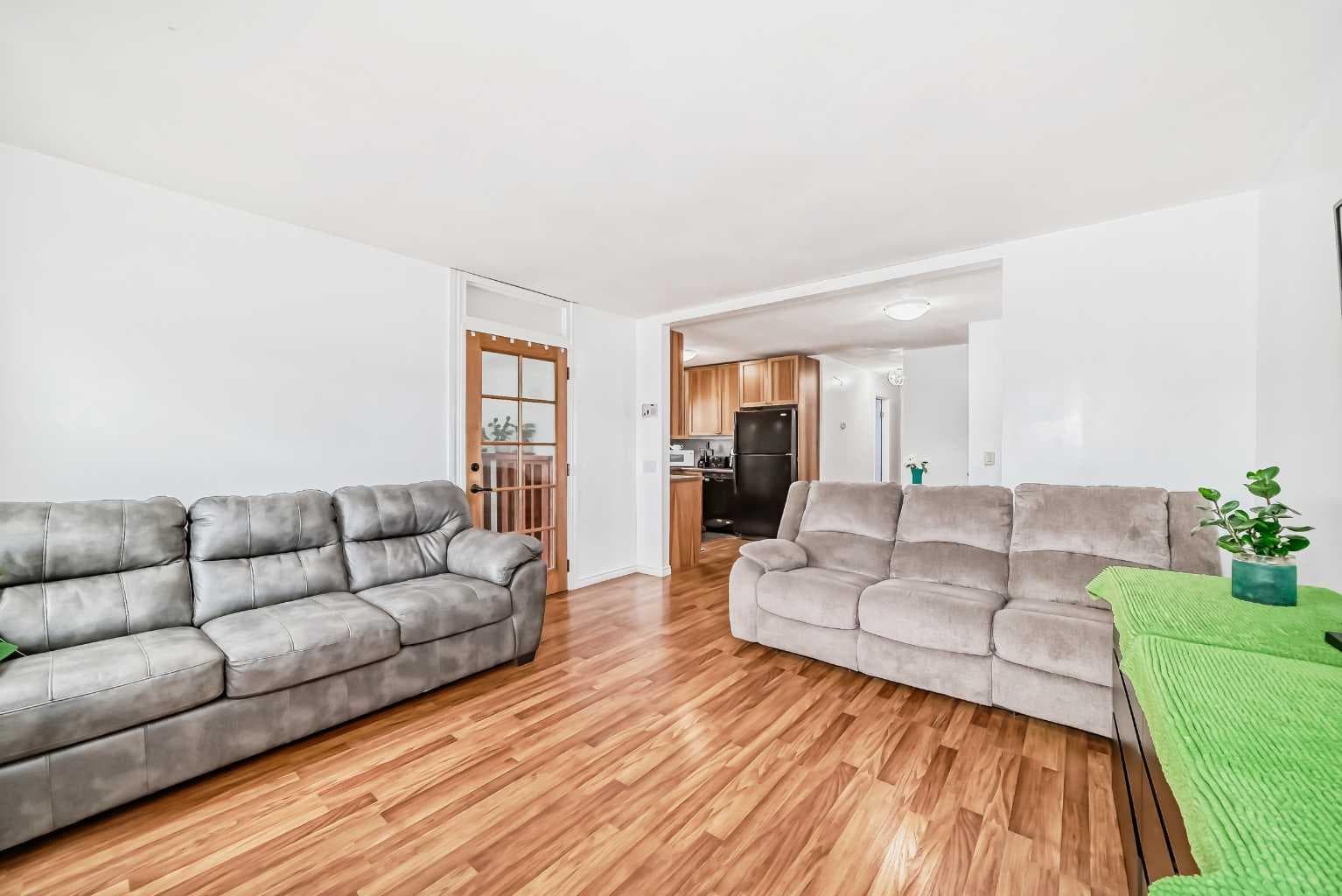 83 Whitworth Way NE