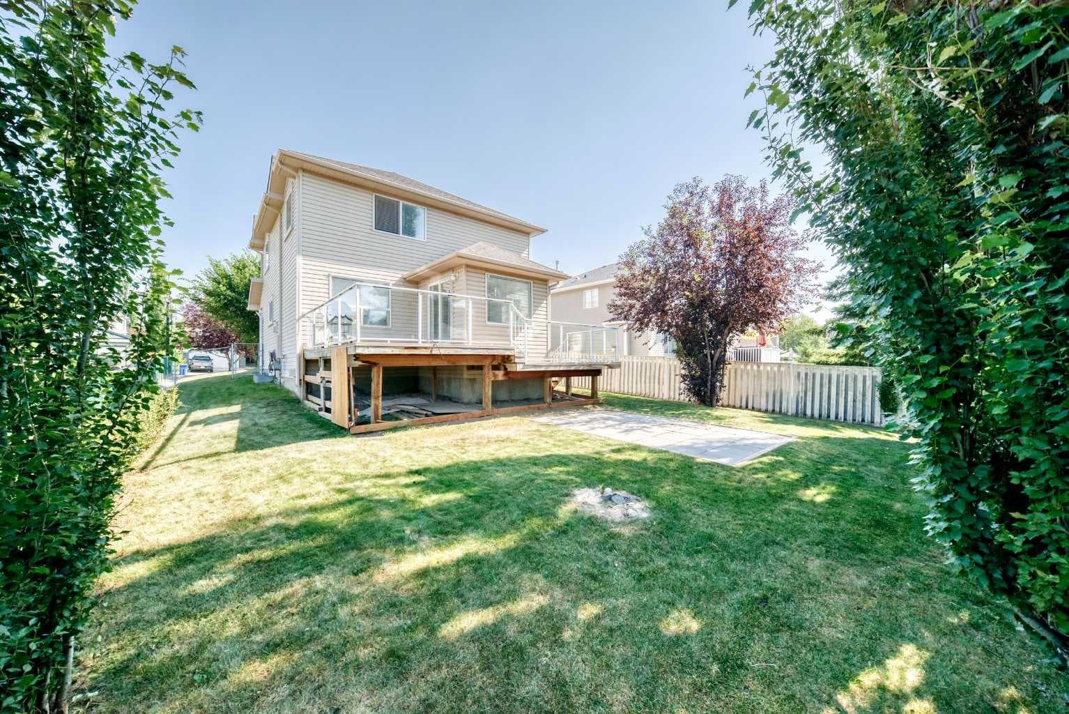 124 WEST LAKEVIEW Drive 