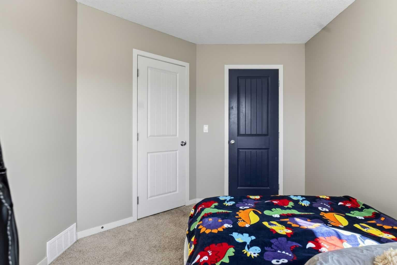 76 AUBURN GLEN Heights SE