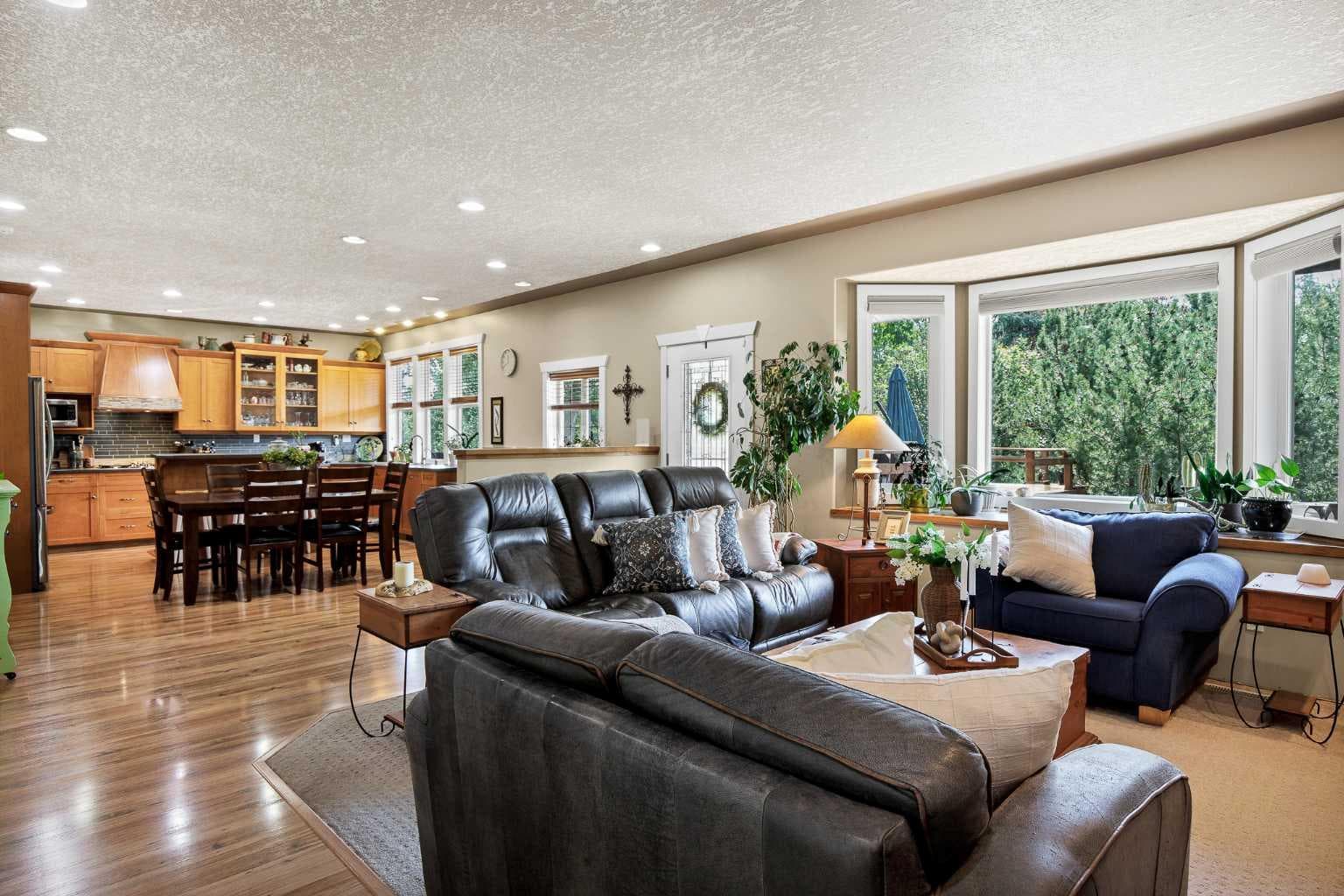 280166 TWP RD 240  