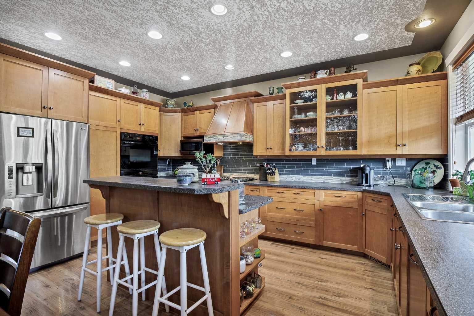 280166 TWP RD 240  