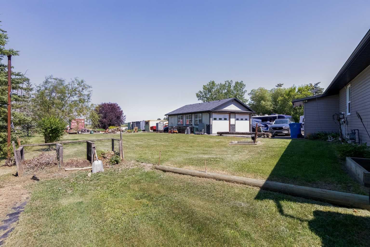 280166 TWP RD 240  