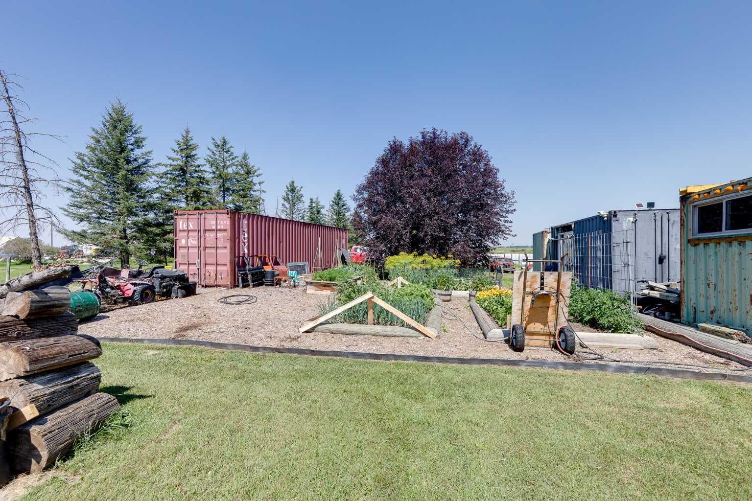 280166 TWP RD 240  