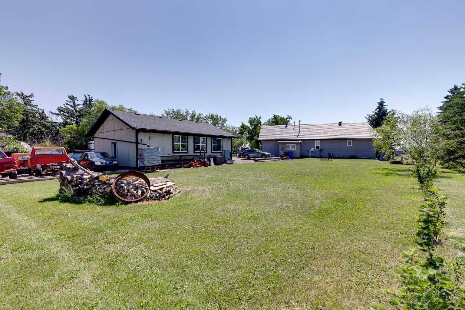 280166 TWP RD 240  