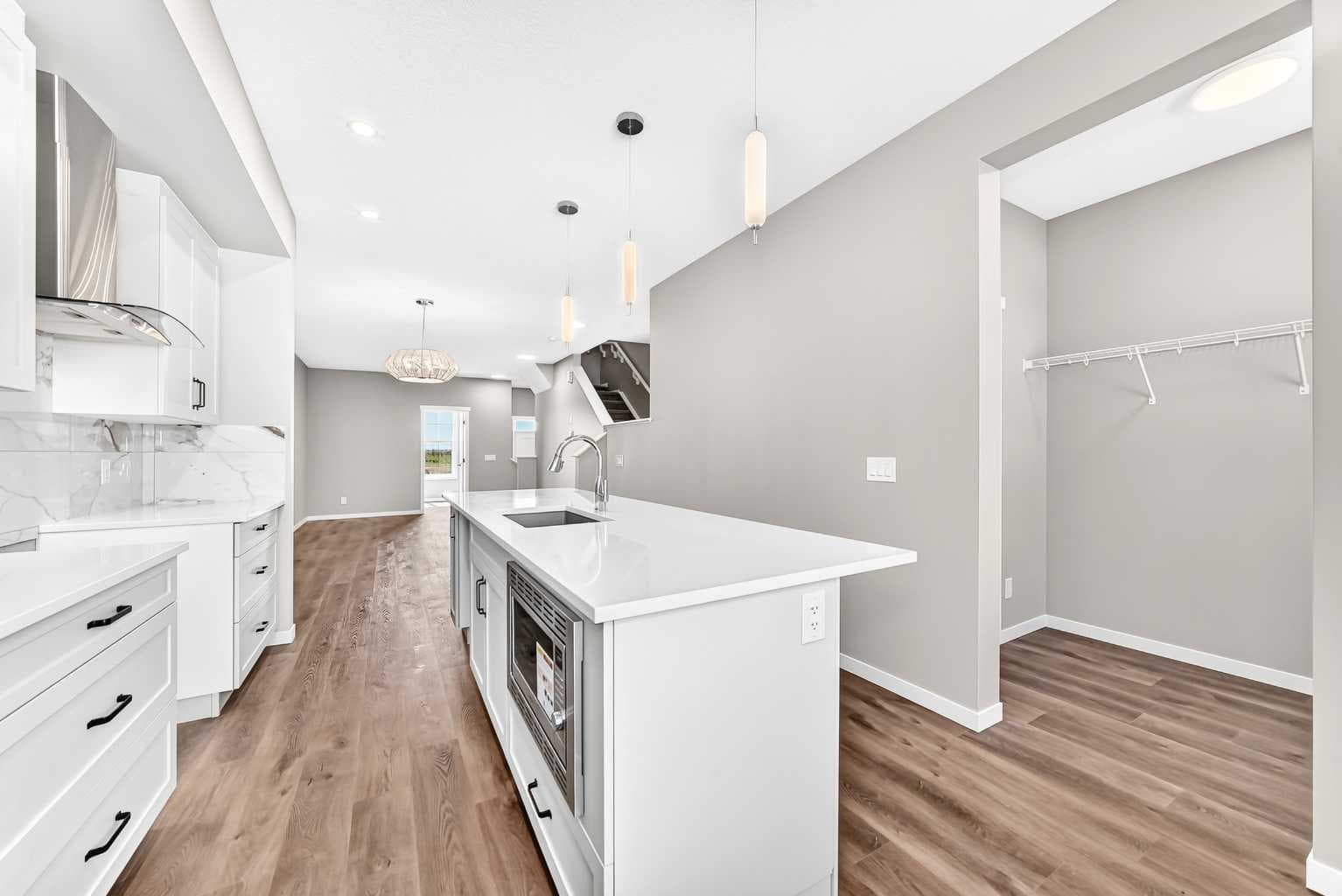 1304 Mahogany Boulevard SE