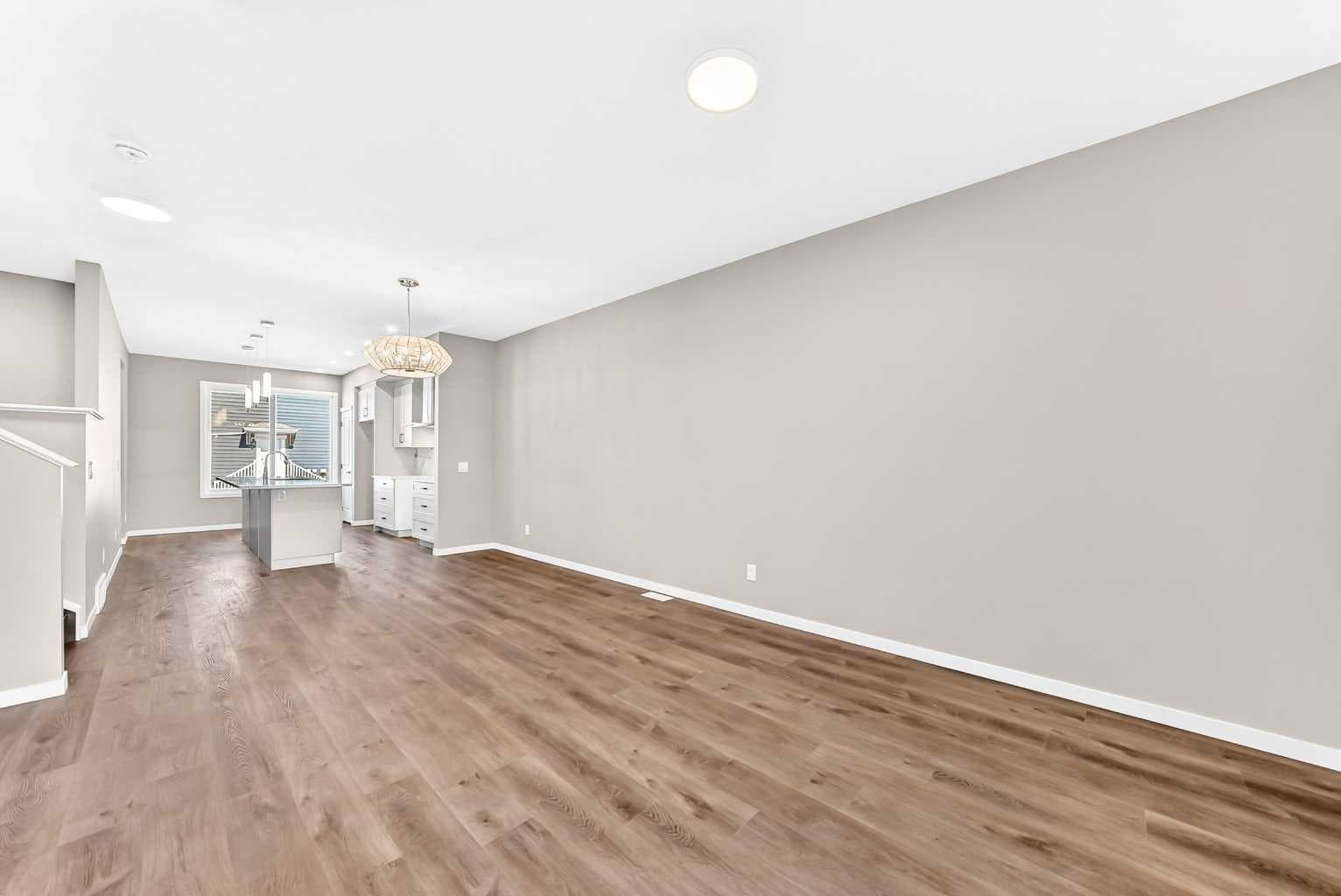 1304 Mahogany Boulevard SE