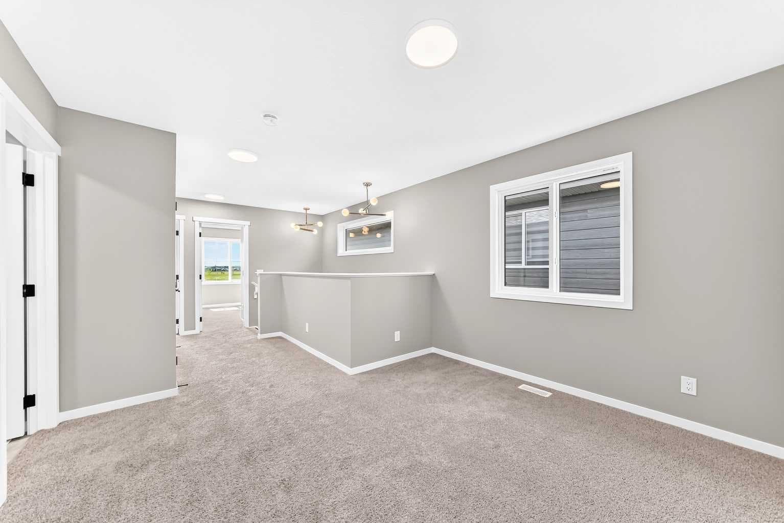1304 Mahogany Boulevard SE