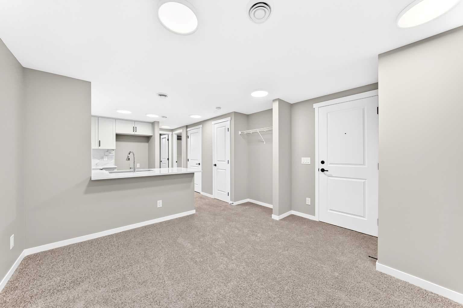 1304 Mahogany Boulevard SE