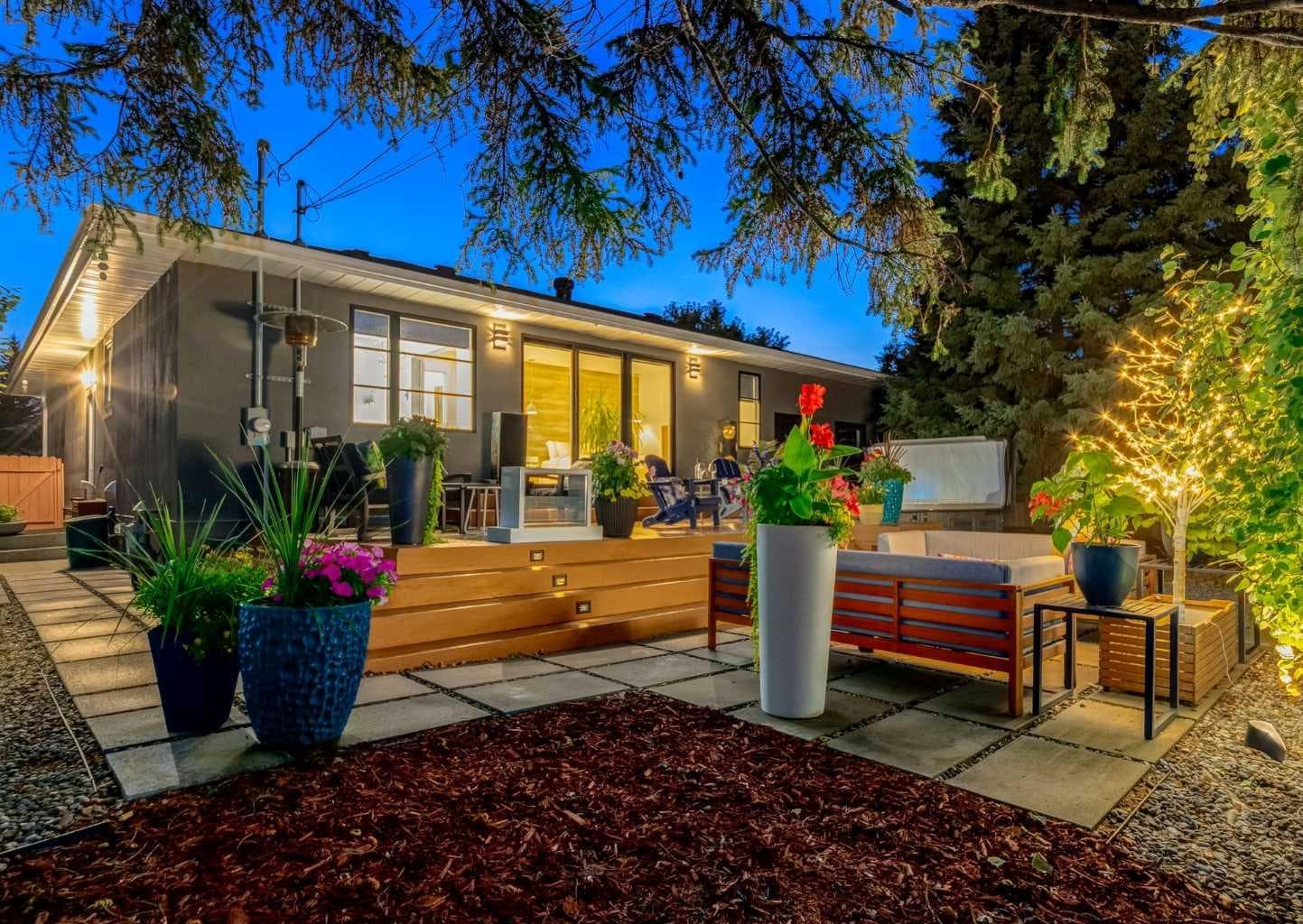 20 Gainsborough Drive SW